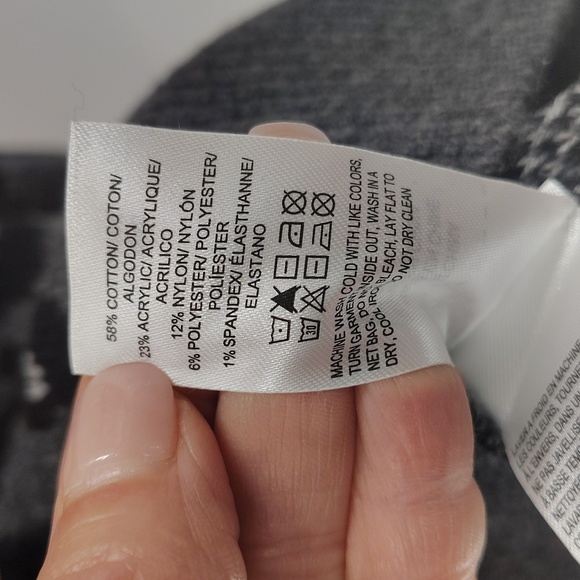 Lucky Brand Black & Gray Leopard Print Pullover Crew Neck Sweater Size 2X - Picture 5 of 6